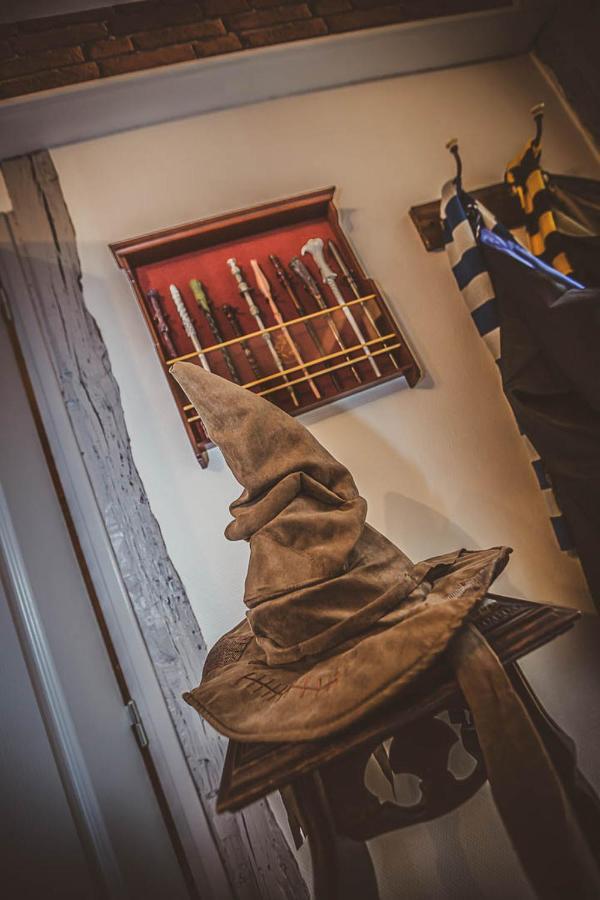 Repaire Du Sorcier Un Apartement Magique Troyes Zewnętrze zdjęcie