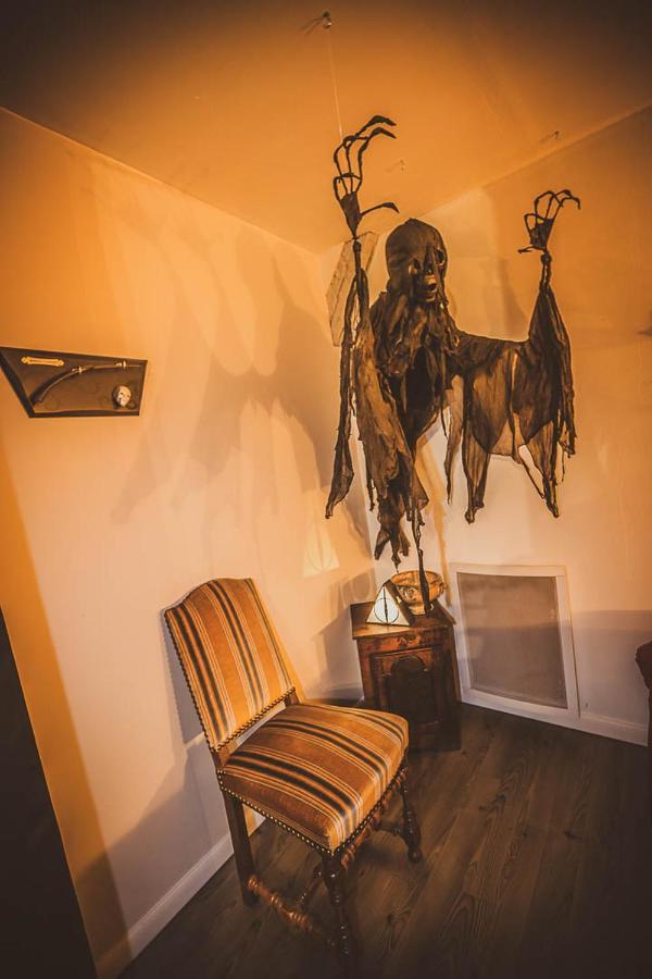 Repaire Du Sorcier Un Apartement Magique Troyes Zewnętrze zdjęcie